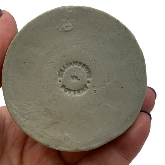 Vintage Williamsburg Pottery Salt Glaze Stoneware Inkwell - Picture 6 of 8